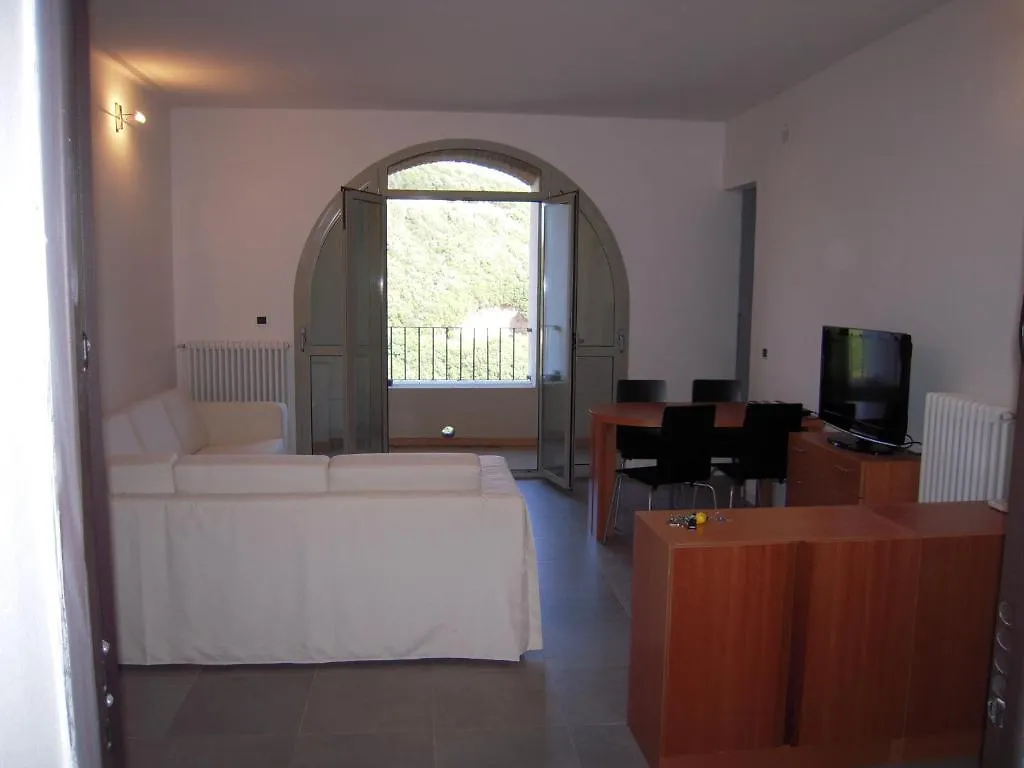 Sassetta Holiday Apartment